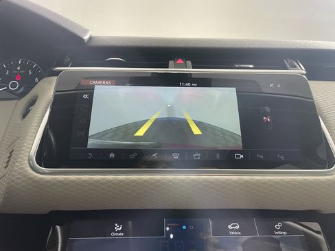 Used 2020 Land Rover Range Rover Velar S AWD/4WD image 22