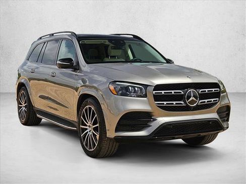 Certified 2023 Mercedes-Benz GLS 450 4MATIC image 3