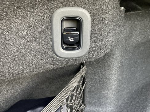 Certified 2025 Mercedes-Benz CLE 53 AMG 4MATIC Cabriolet image 19