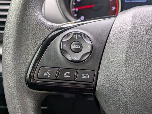 Used 2022 Mitsubishi Eclipse Cross LE image 24