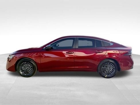 New 2026 Nissan Sentra SV w/ Floor Mat Package FWD image 4