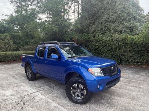 Used 2015 Nissan Frontier PRO-4X w/ Pro-4x Luxury Package AWD/4WD image 12