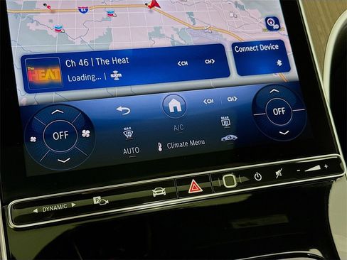 Used 2025 Mercedes-Benz C 300 4MATIC Sedan image 17