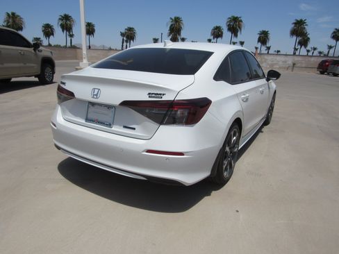 Used 2026 Honda Civic Sport Touring image 3