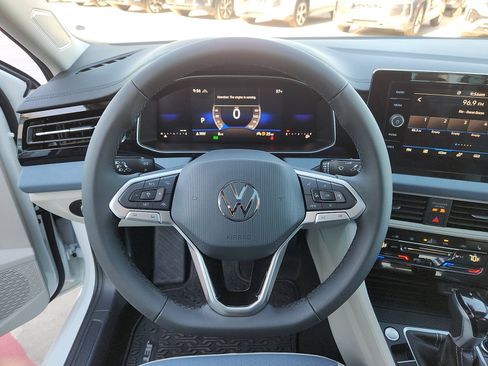 New 2026 Volkswagen Jetta SE image 16