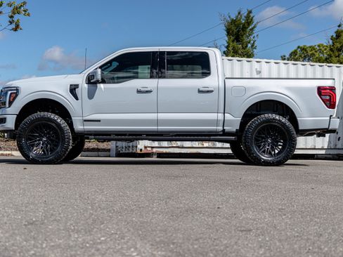 New 2025 Ford F150 Lariat w/ Equipment Group 502A High AWD/4WD image 7