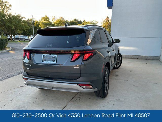 Used 2025 Hyundai Tucson SEL AWD/4WD image 7