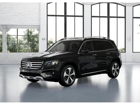 New 2026 Mercedes-Benz GLB 250 4MATIC image 1