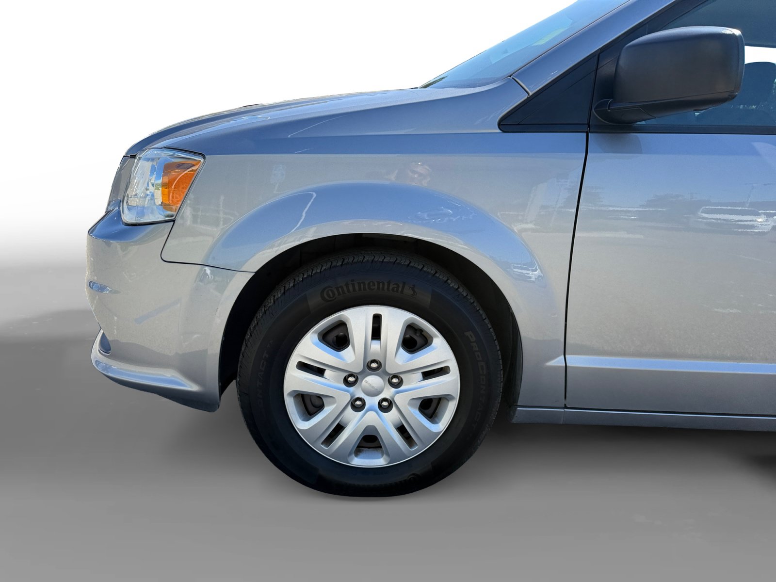 Used 2019 Dodge Grand Caravan SE w/ UConnect Hands-Free Group FWD image 9