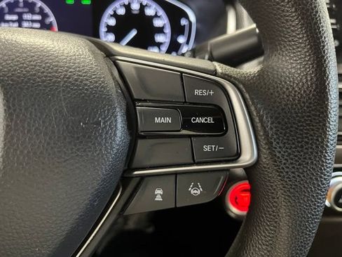 Used 2019 Honda Accord LX image 23