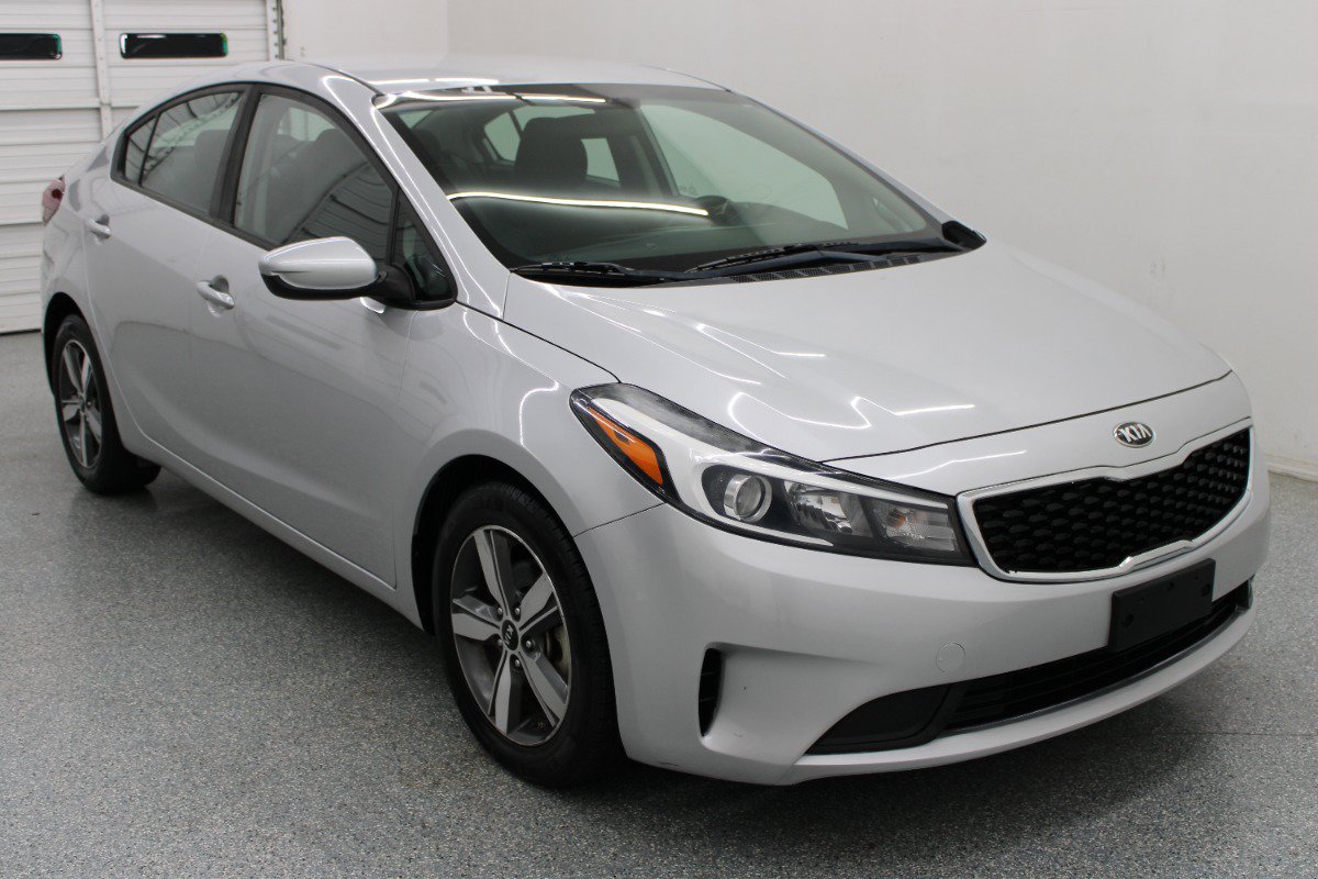 Used 2018 Kia Forte LX w/ LX Popular Package FWD image 4