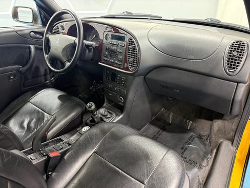 Used 1998 Saab 900 SE Turbo FWD image 15