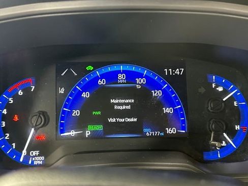 Used 2022 Toyota Corolla LE image 18