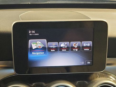 Used 2018 Mercedes-Benz C 300 4MATIC Sedan w/ Premium Package image 25