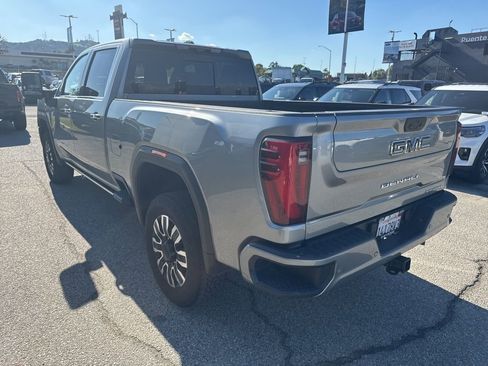 Used 2024 GMC Sierra 2500 Denali Ultimate image 4