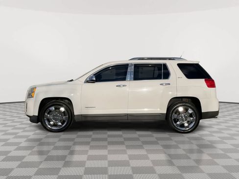 Used 2010 GMC Terrain SLT image 5
