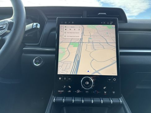 Used 2026 GMC Terrain Elevation w/ Technology Package II image 27