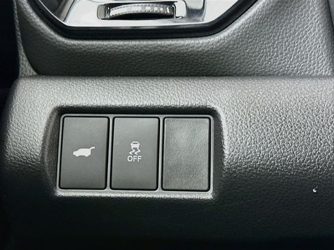 Used 2025 Honda Pilot EX-L image 16