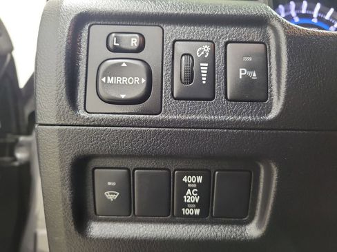 Used 2016 Toyota 4Runner SR5 Premium image 32