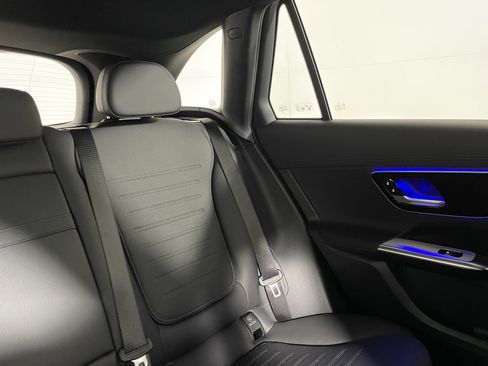 New 2026 Mercedes-Benz GLC 300 image 15