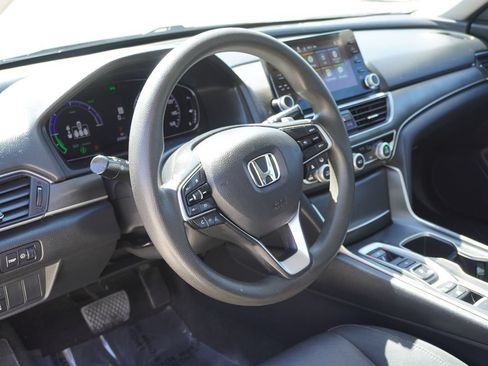 Used 2021 Honda Accord Hybrid image 25
