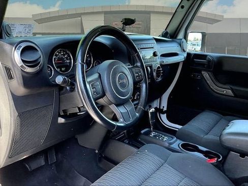 Used 2012 Jeep Wrangler Sport AWD/4WD image 12