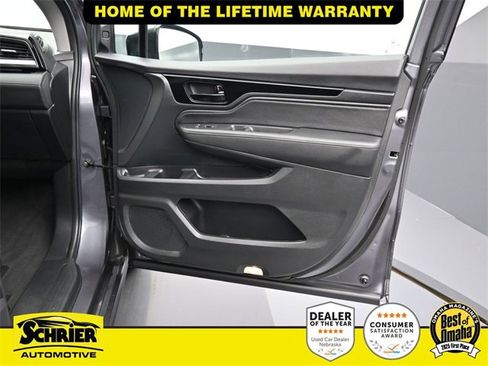 Used 2024 Honda Odyssey Elite image 45