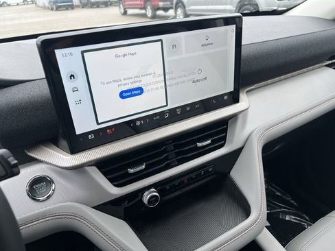 New 2025 Ford Explorer Active w/ Active Comfort Package image 14