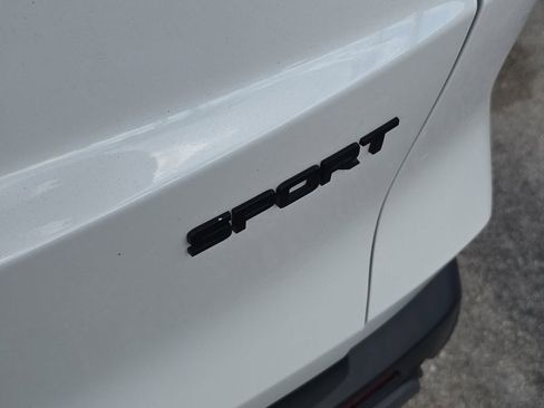 Used 2023 Honda CR-V Sport image 6