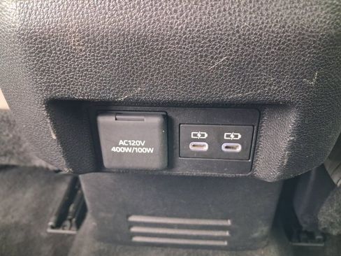 Used 2024 Toyota Tacoma TRD Sport w/ TRD Sport Upgrade Package image 15