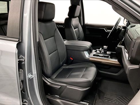 Used 2023 Chevrolet Silverado 1500 LT Trail Boss w/ LT Trail Boss Premium Package AWD/4WD image 8