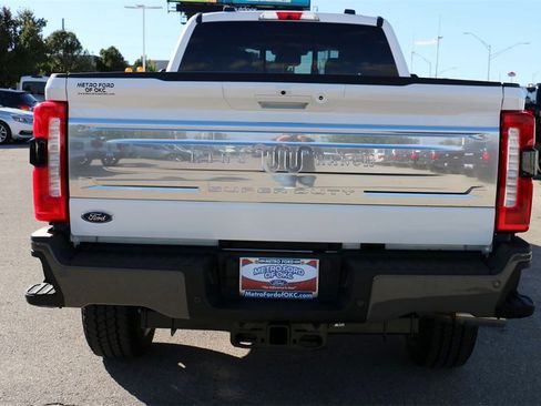 New 2026 Ford F350 King Ranch w/ FX4 Off-Road Package image 6