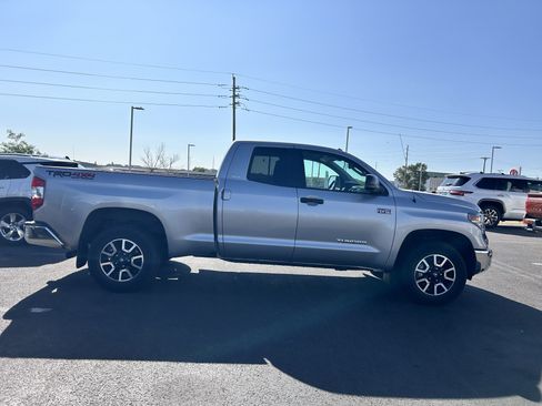 Used 2018 Toyota Tundra SR5 w/ TRD Off Road Package AWD/4WD image 6