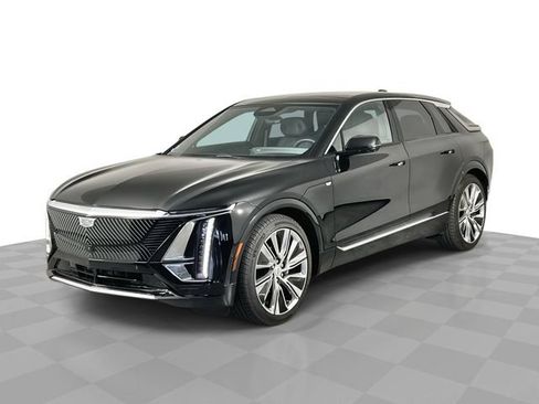 Certified 2024 Cadillac Lyriq Luxury RWD image 1