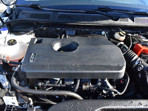 Used 2020 Lincoln Corsair Reserve w/ Elements Package image 35