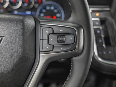 Used 2023 Chevrolet Suburban LS image 20