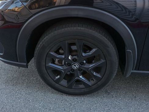 Used 2024 Honda HR-V Sport image 11