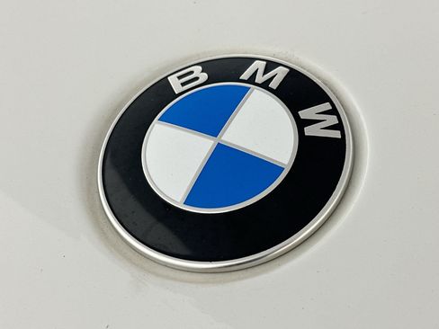 Used 2024 BMW X5 xDrive40i w/ M Sport Package AWD/4WD image 35