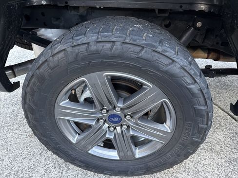 Used 2020 Ford F150 XLT w/ Equipment Group 302A Luxury image 29