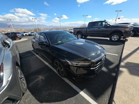 Used 2022 Honda Accord Sport image 1