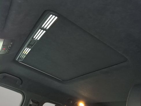 Used 2023 Mercedes-Benz G 550 image 58