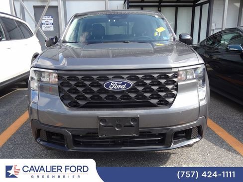 Used 2025 Ford Maverick XLT w/ XLT Luxury Package AWD/4WD image 2