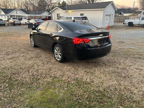 Used 2020 Chevrolet Impala LT image 3