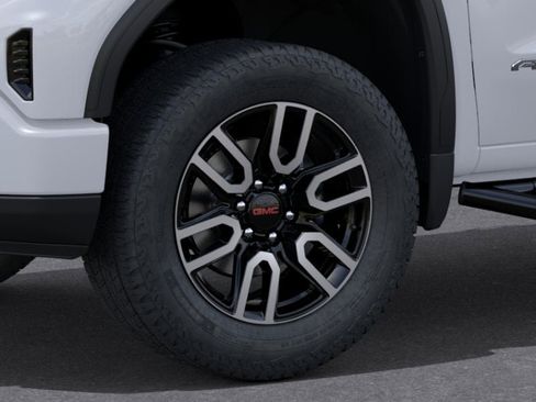 New 2026 GMC Sierra 1500 AT4 w/ AT4 Premium Package AWD/4WD image 31