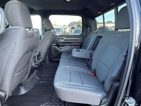 Used 2022 RAM 1500 Big Horn AWD/4WD image 26