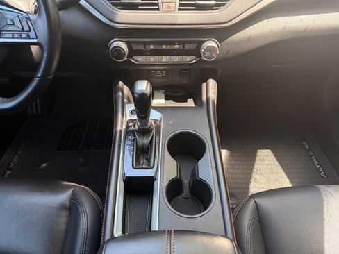 Used 2020 Nissan Altima 2.5 SR FWD image 19