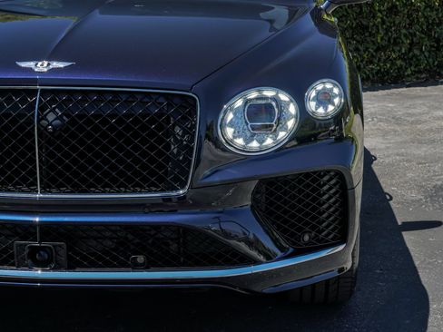 Certified 2024 Bentley Bentayga AWD/4WD image 27