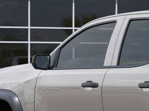 New 2026 Chevrolet Colorado Trail Boss AWD/4WD image 12