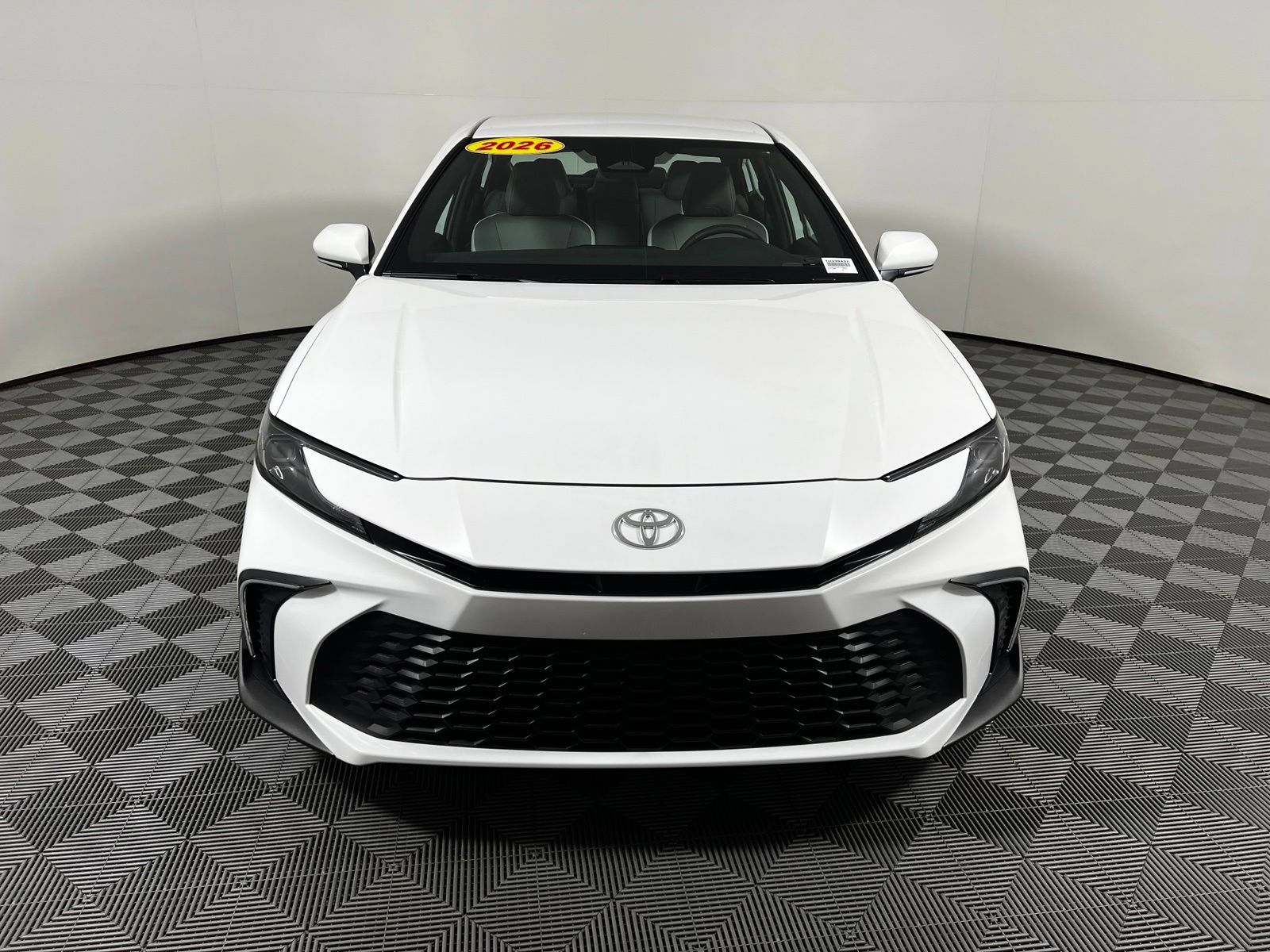 Used 2026 Toyota Camry SE FWD image 2
