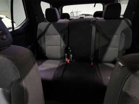 Used 2023 Chevrolet Traverse LT image 26